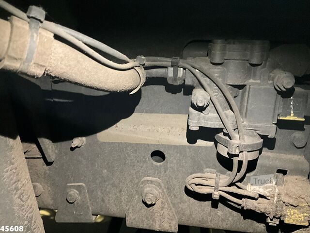 Шаси с кабина DAF FAN XF 480 Euro 6 Chassis cabine with PTO