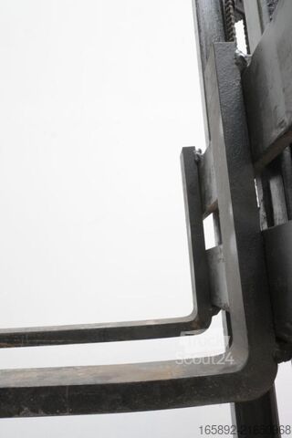 Carrello elevatore Linde E 15 Z 324