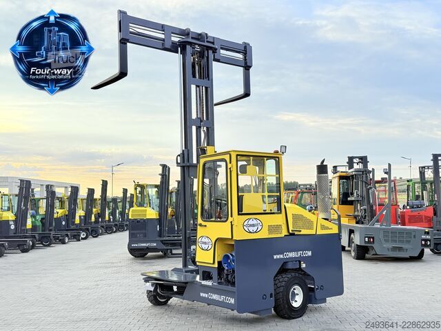 Carretilla retráctil de 4 vías Combilift C4800 GAS DUPLEX 4040MM FREE-LIFT