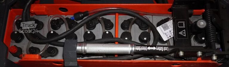 Kézi emelő Linde D 12 RW 1164-02