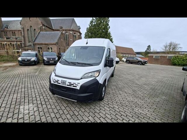 Dobozos furgon FIAT Ducato