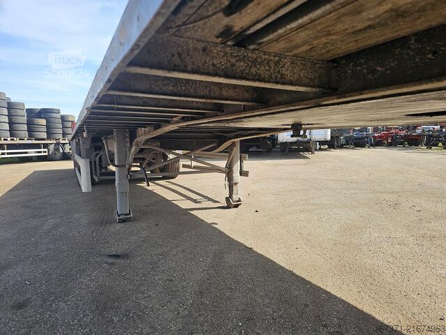 Flatbed FREUHAUF T39V04ZXX |FLATBED | FREUHAUF  AXLES.