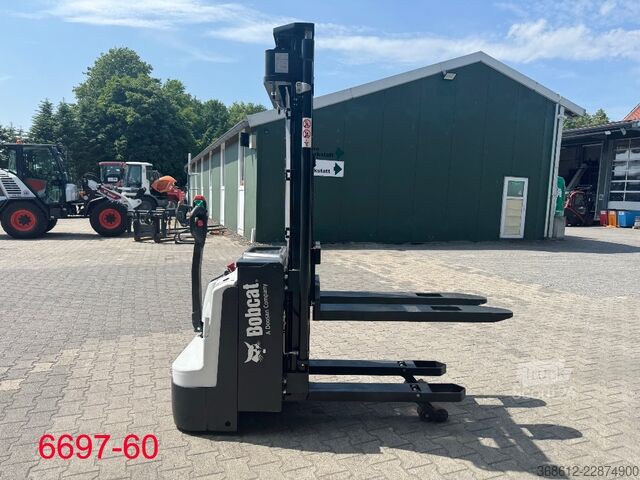 Rankinis keltuvas Bobcat BSL 12 N-7i