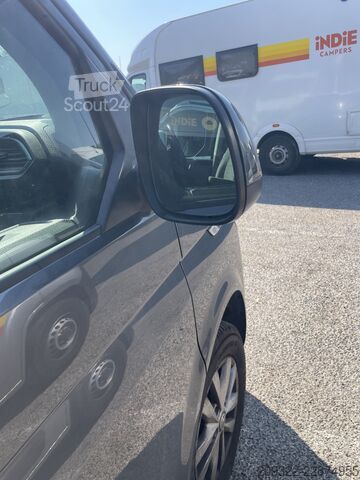 Camper Volkswagen California T6.1 Ocean 2023 | Cambio automatico | Tetto a soffietto