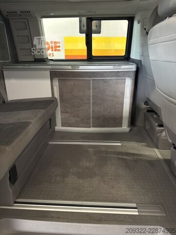 Wohnmobil Volkswagen California Ocean 2022 | Automatico | Tetto a soffietto