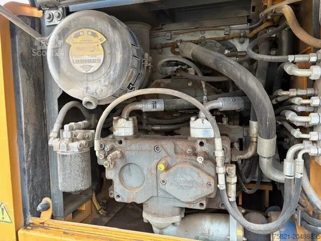 Pelle sur chenilles Liebherr R 926 WLC