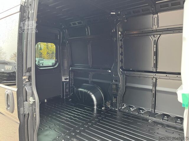 Minibüs FIAT Ducato 35 L2H2 AHK RüKa CarPlay TürenVerglast