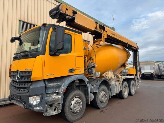 Camión hormigonera MERCEDES-BENZ 3243 Arocs mit Förderband