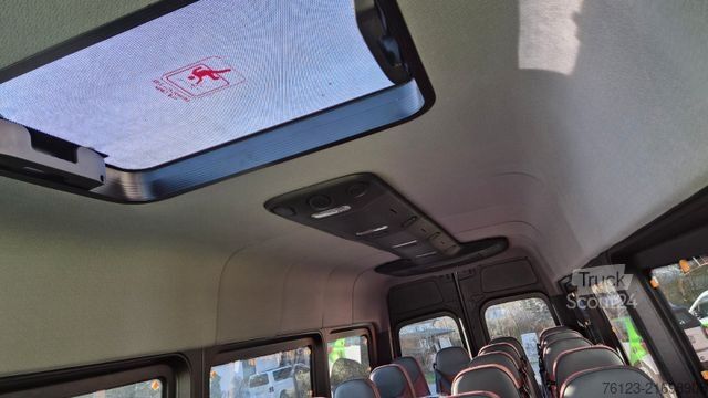 Microbuz MERCEDES-BENZ Sprinter 415 ,19 Schlafsessel Sonderpreis