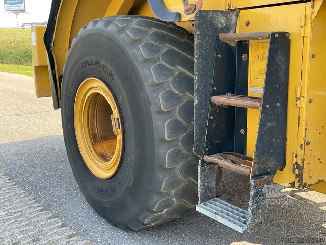 Krautuvas Caterpillar 972M XE