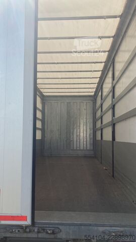 Standartinis vilkikas DAF XF 530