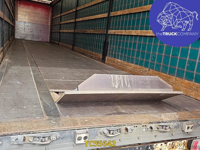 Skjutbara presenningar Kögel 