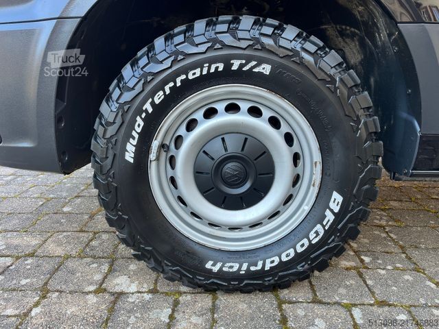 Furgoneta pick-up VOLKSWAGEN CRAFTER OFFROAD DoKa LANG 4 MOTION RRE