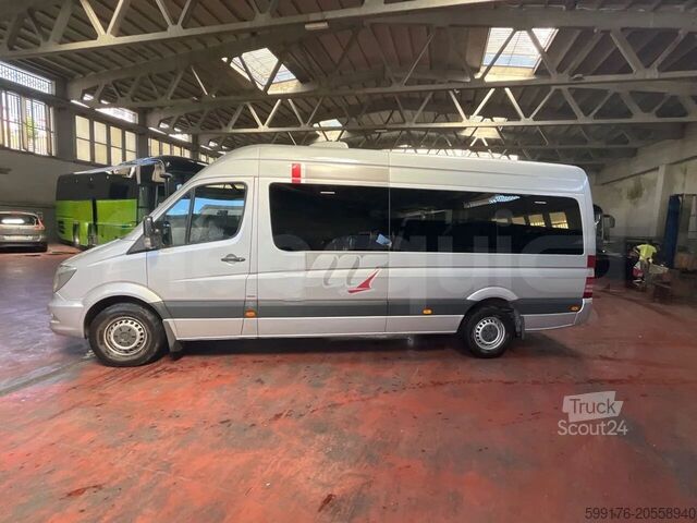 Пассажирский транспорт Mercedes-Benz Sprinter