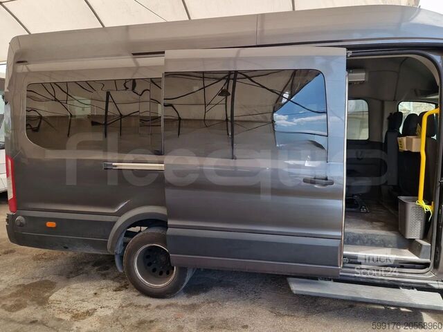 Trasporto persone Ford Transit