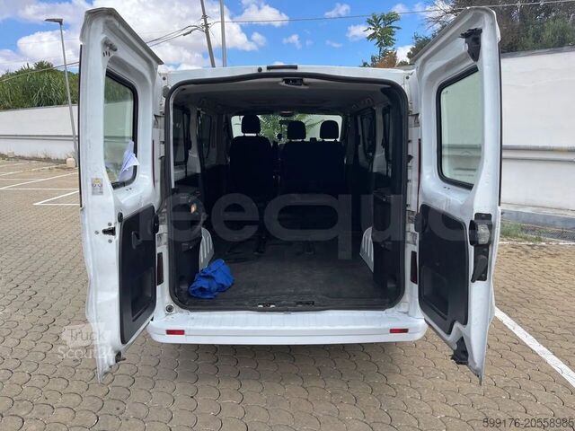 Transport de pasageri Opel Vivaro - B