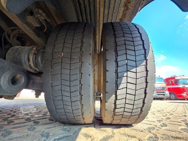 Camión plataforma con toldo MERCEDES-BENZ Atego 1221 / Ladebordwand / Rückfahrkamera