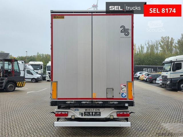 Åben sættevogn med presenning WIELTON NS-3 / Palettenkasten / Liftachse