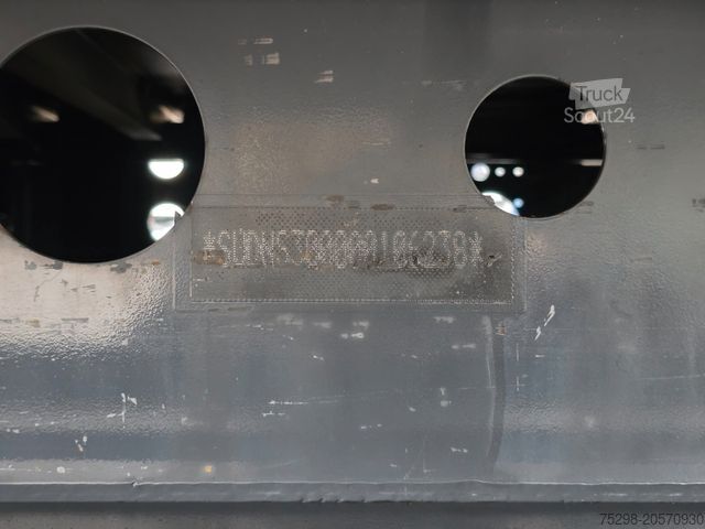 Åben sættevogn med presenning WIELTON NS-3 / Palettenkasten / Liftachse