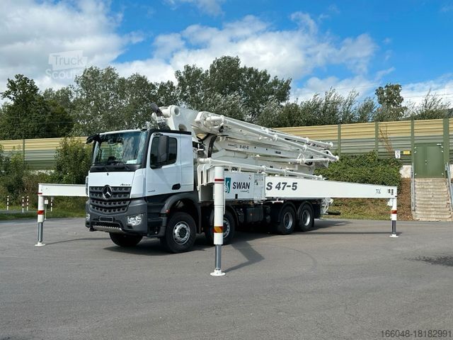 Camión bomba de hormigón MERCEDES-BENZ Arocs 5 4142 8x4 SWAN TSP 47-5 160RZ ( 47m )