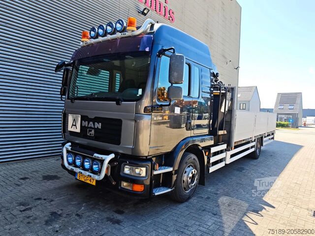 Vrachtwagen met kraan MAN TGM 15.280 4x2 HMF 1060 K3