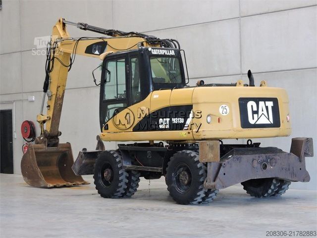 Excavator pe roți CATERPILLAR M313
