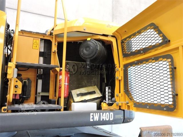 Pelle sur pneus VOLVO EW140D