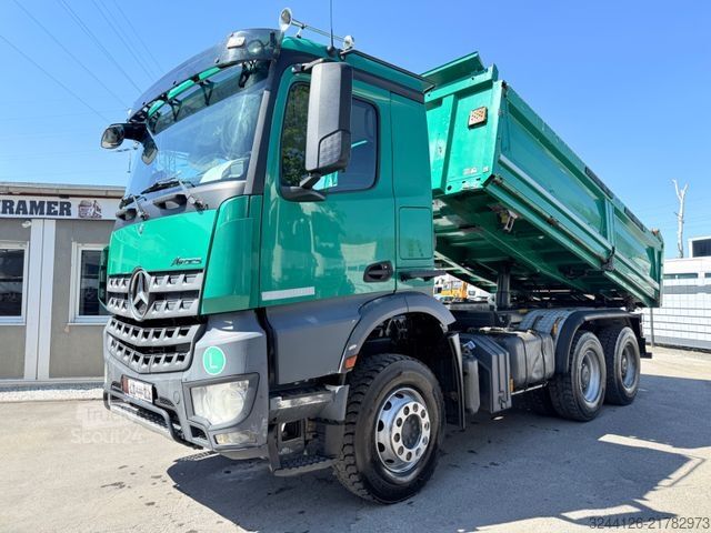 Camión volquete MERCEDES-BENZ Arocs 2645 K Meiller3-Seitenkipper/Bordmatik/6x4