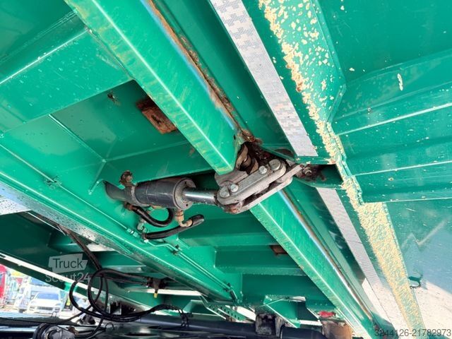 Camión volquete MERCEDES-BENZ Arocs 2645 K Meiller3-Seitenkipper/Bordmatik/6x4