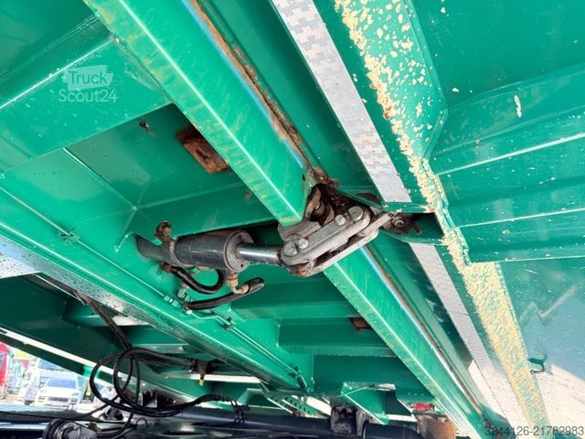 Camión volquete trilateral MERCEDES-BENZ Arocs 2645 K Meiller3-Seitenkipper/Bordmatik/6x4