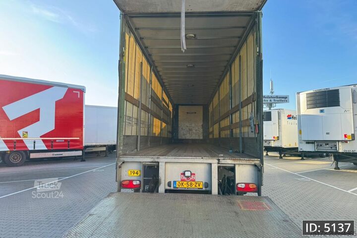 Schiebeplanen Pacton TBD.2 / DHOLLANDIA 2500kg / Steering axle