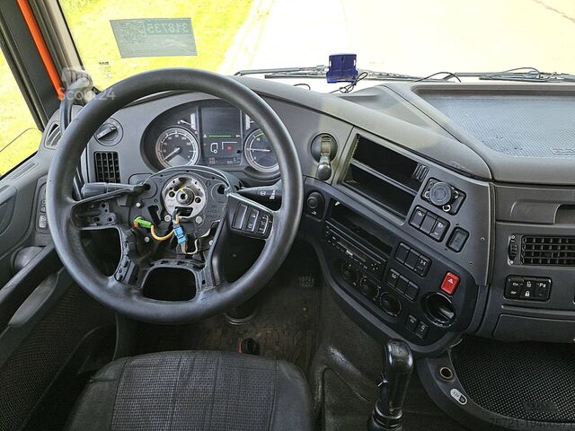 MTS standard DAF XF 440 SPACECAB MANUAL