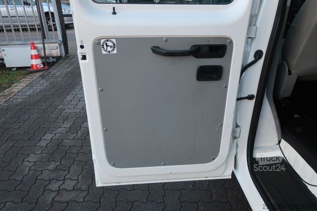 Pick-up bestelwagen VOLKSWAGEN T5 Transporter Pritsche Doka / Klima / FN: 133