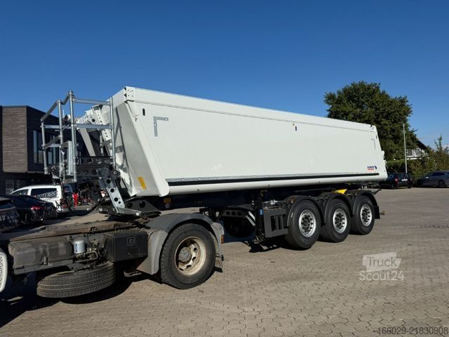 Kipper Auflieger SCHMITZ CARGOBULL SKI 24 SL 7.2 3-Achs Alu Mulde 27m³ Sofort Verfü