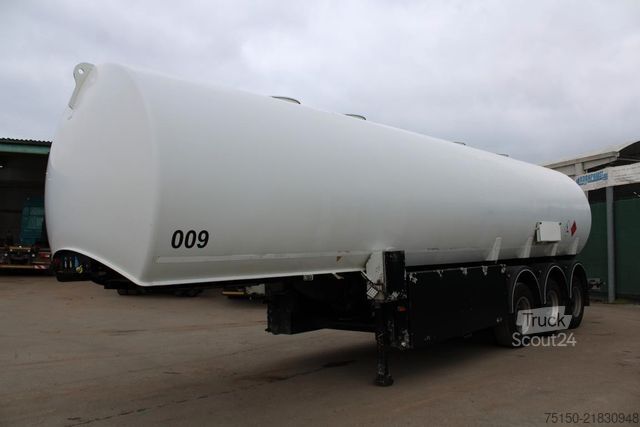 Semiremorcă cisternă SCHRADER Z-STA 24-44,3/4 -Diesel/Benzin PEILSTAB Nr.: 910