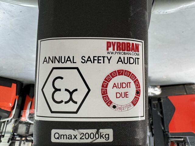 Dingemanse Trucks & Trailers Dingemanse Trucks & Trailers Dingemanse Trucks & Trailers