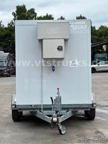 Koeltrailers Nibberich PKW-Kühlanhänger mit Rohrbahn