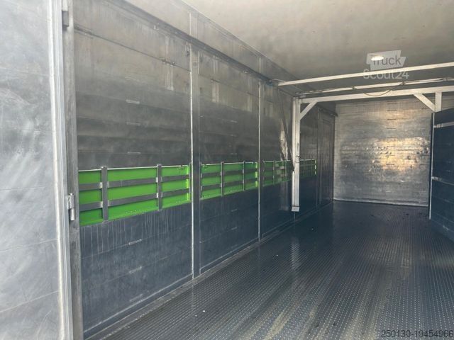 Veewagen MAN TGX 18.420 4x2 1.Stock Cuppers Viehtransporter