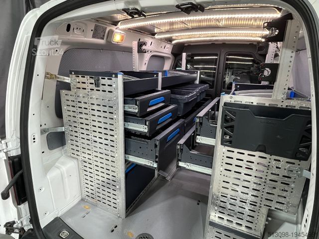 Панелен ван VOLKSWAGEN CADDY MAXI REGALS. TEMP. 4MOTION DACHTRÄ. KLIMA