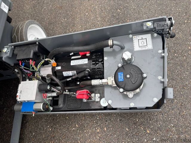 Ascensor cu foarfecă SkyJack SJ 3215 E - 6,44m Elektro Scherenarbeitsbühne