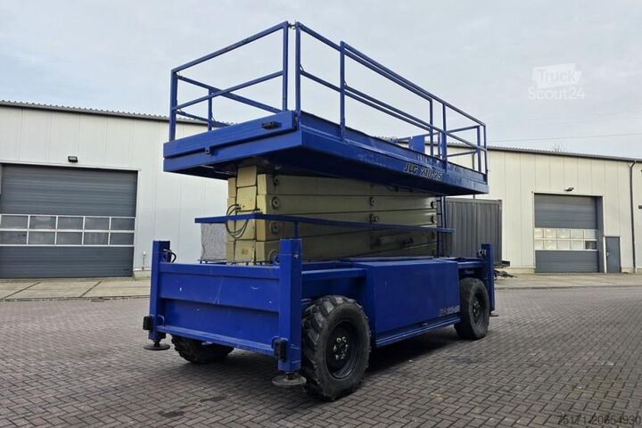 Saksinostin JLG 210-25 Diesel, 4x4 Drive, 23m Working Height, 1000