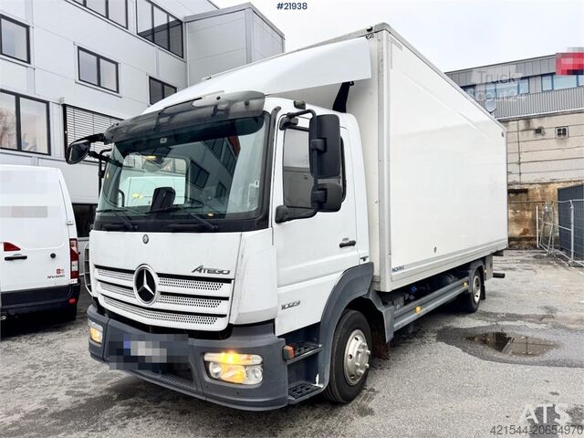 Mala Mercedes-Benz Atego 1023 box car