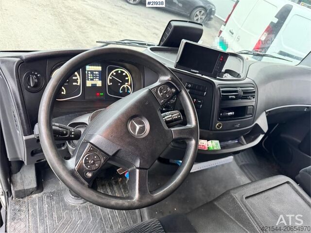 Mala Mercedes-Benz Atego 1023 box car