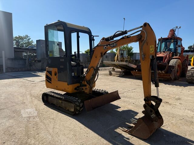 Minikotró Case CX 18B S2