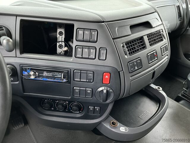 Sējums SZM DAF XF 440 FT SC / Mega - Low Deck / 837 dkm / 2 Ta...