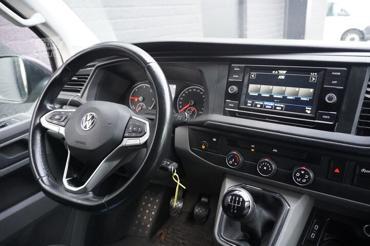 Skriňová dodávka Volkswagen Transporter 2.0 TDI L2 EURO 6 - Airco - PDC - C...