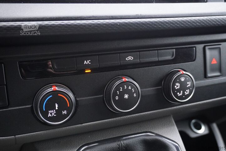 Skriňová dodávka Volkswagen Transporter 2.0 TDI L2 EURO 6 - Airco - PDC - C...