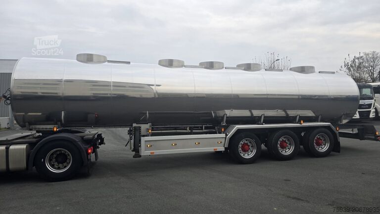 Cisterninė puspriekabė Magyar Edelstahltankauflieger 27500 - 5 Kammern