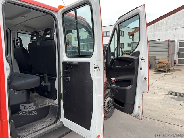 Bedrijfswagen - kipper Iveco Daily 35S16H3.0D with Tool Box on both sides