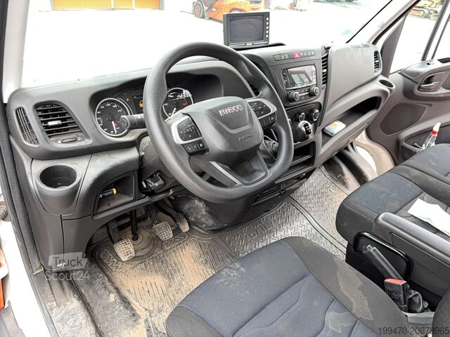 Bedrijfswagen - kipper Iveco Daily 35S16H3.0D with Tool Box on both sides